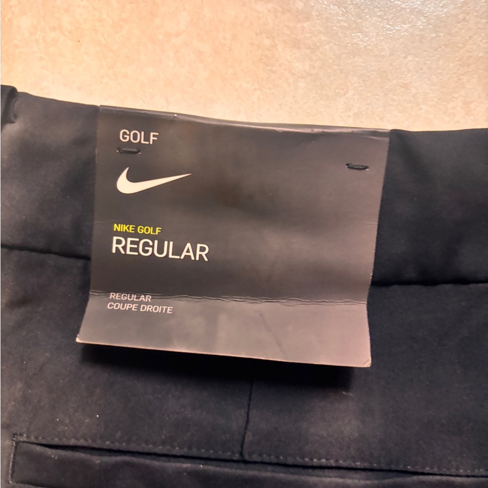 Nike golf shorts size 14